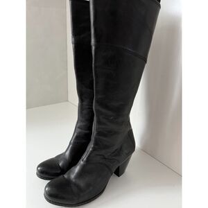 b.o.c. Martina II black leather knee-high boots. Size 7.5
